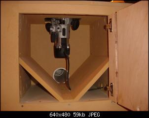 Click image for larger version. 

Name:	Router_table_DC_2_.jpg 
Views:	1884 
Size:	58.6 KB 
ID:	3746