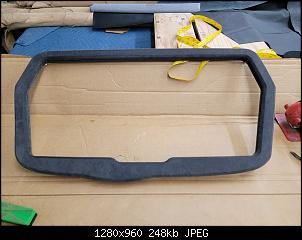 Click image for larger version. 

Name:	trunk window trim.JPG 
Views:	114 
Size:	247.6 KB 
ID:	17118
